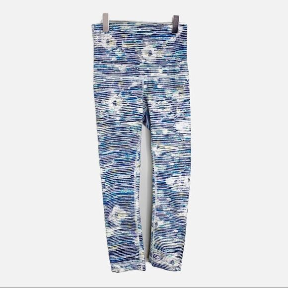 lululemon athletica Pants - Lululemon Blurry Belle Cropped Leggings